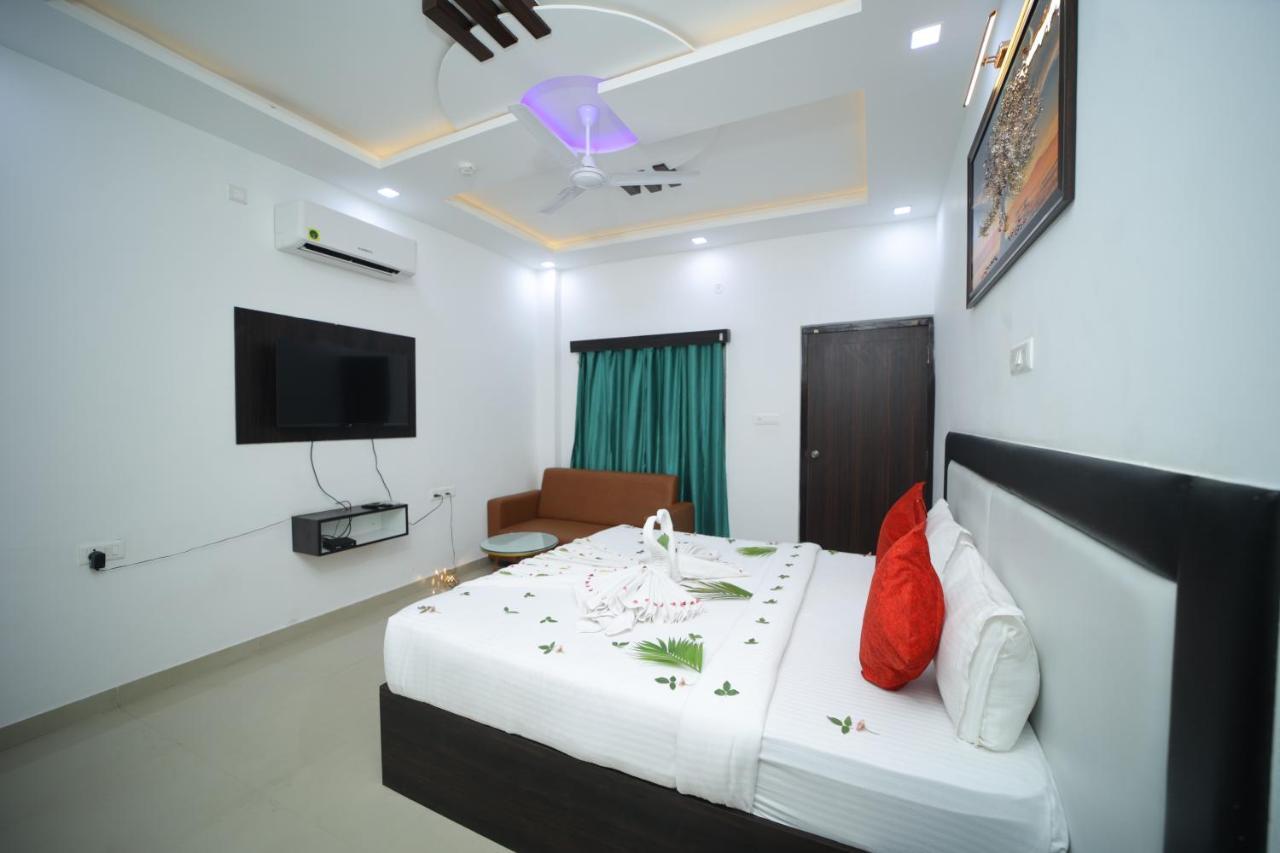 The Hotel Paradise Gorakhpur Extérieur photo